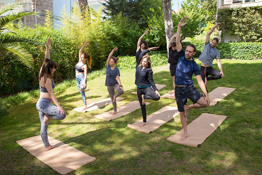 Açık hava yoga etkinliği