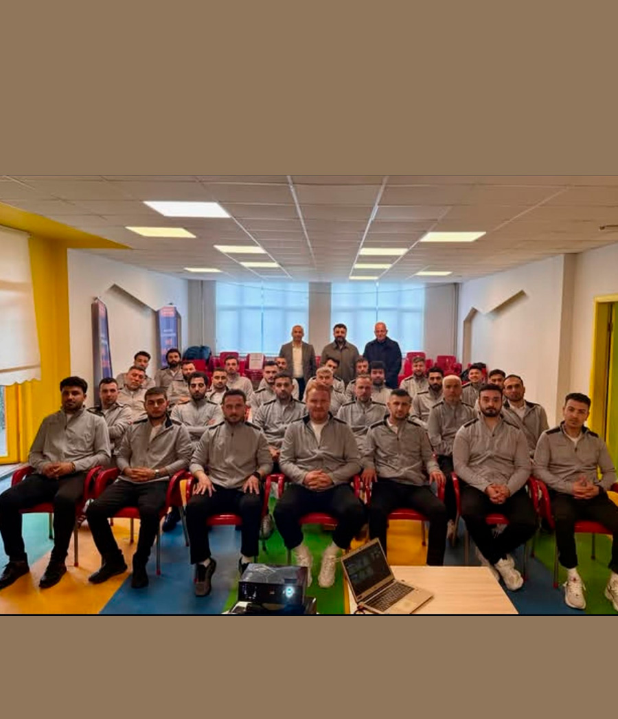Açık hava yoga etkinliği